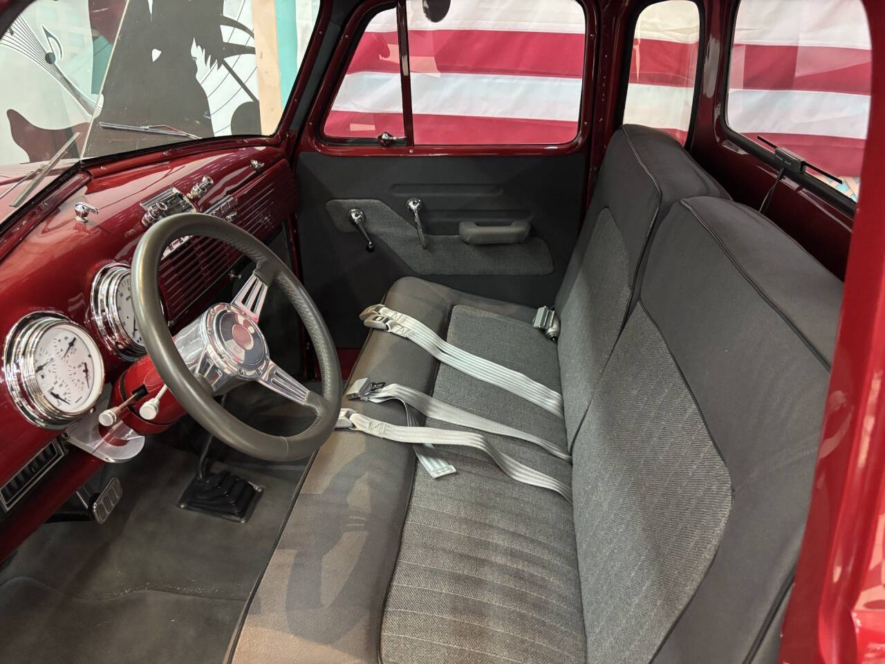 1952 Chevrolet 5 Window 28