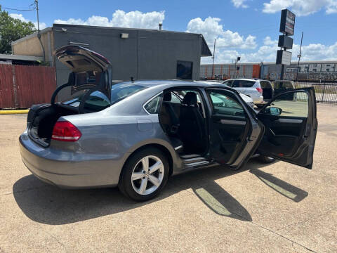 2013 Volkswagen Passat