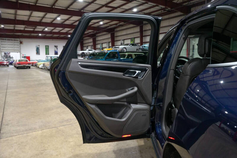 2018 Porsche Macan