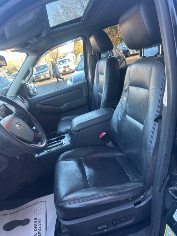 2008 Ford Explorer Limited