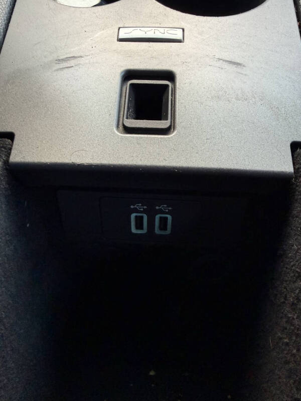 2018 Ford Taurus SEL