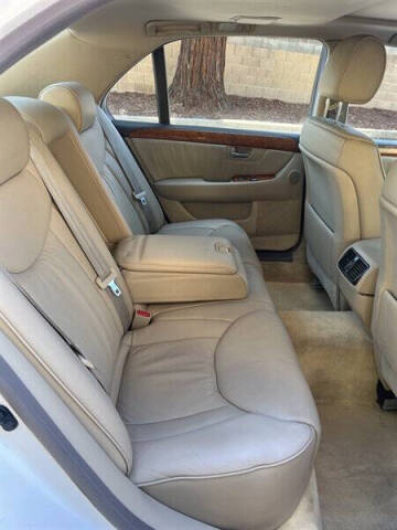 2004 Lexus LS 430