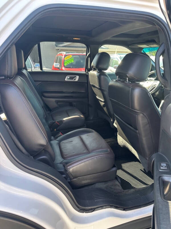 2014 Ford Explorer Sport