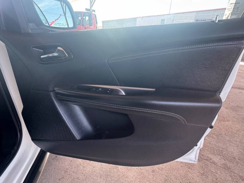 2018 Dodge Journey Crossroad