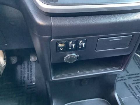 2016 Toyota Sienna SE Premium 8-Passenger