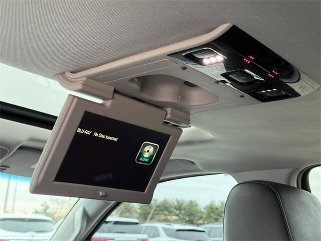 2017 GMC Yukon XL SLT