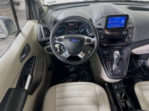 2019 Ford Transit Connect Titanium