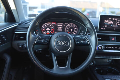 2019 Audi A4 quattro Premium Plus 45 TFSI