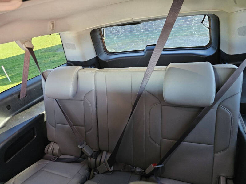 2017 Chevrolet Suburban LT
