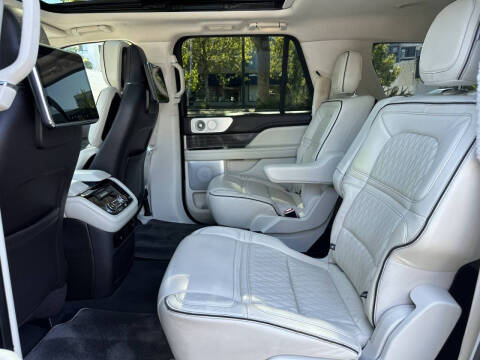 2018 Lincoln Navigator L Black Label