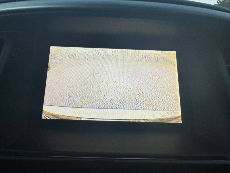 2015 Nissan Pathfinder SV