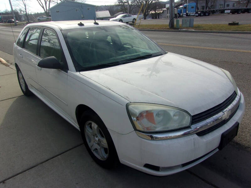 2005 Chevrolet Malibu Maxx for sale at Hassell Auto Center in Richland Center WI