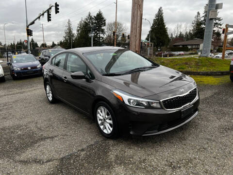 2017 Kia Forte for sale at KARMA AUTO SALES in Federal Way WA