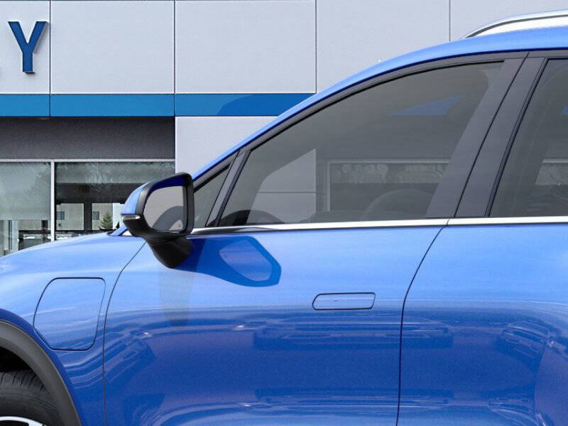 2026 Chevrolet Equinox EV LT 2