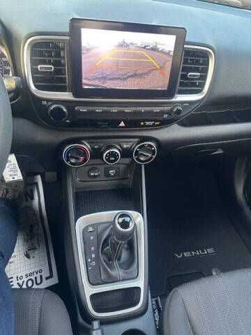 2021 Hyundai Venue SE