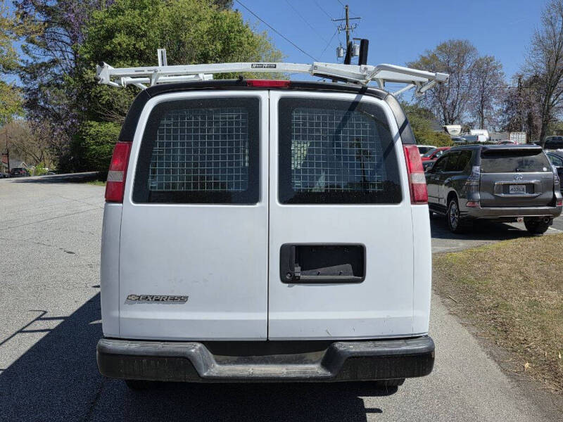 2017 Chevrolet Express 2500