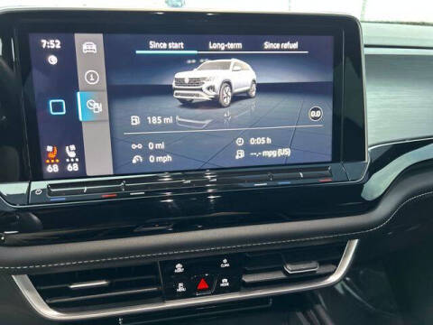 2024 Volkswagen Atlas Cross Sport SE 4Motion