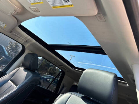 2022 Ford Expedition MAX XLT