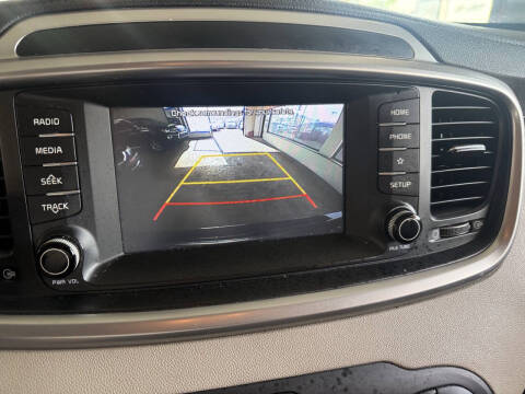 2019 Kia Sorento LX