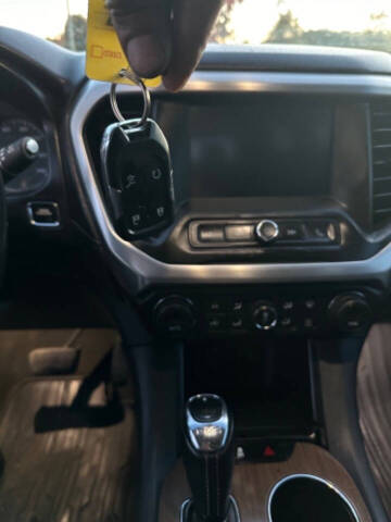 2017 GMC Acadia SLE-1