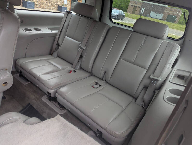 2010 Chevrolet Suburban LT
