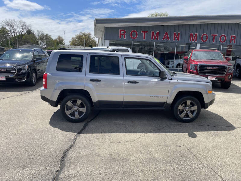 Used 2016 Jeep Patriot Sport SE with VIN 1C4NJPBA0GD602000 for sale in Maquoketa, IA