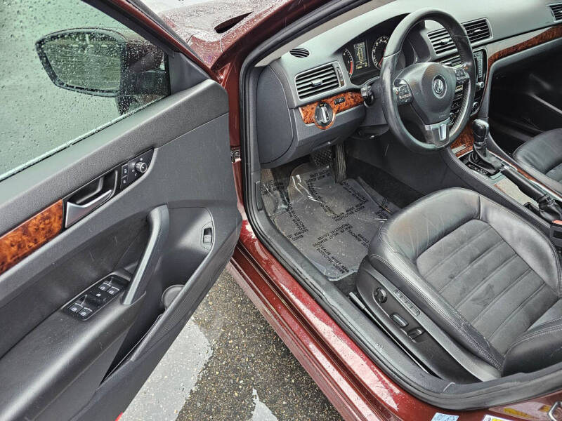 2013 Volkswagen Passat TDI SEL Premium