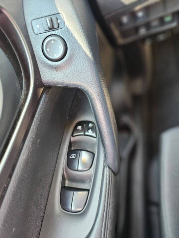 2020 Nissan Rogue Sport SL