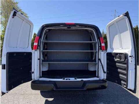 2021 Chevrolet Express 2500