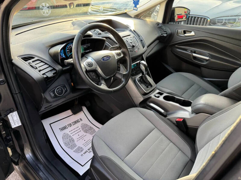 2015 Ford C-MAX Hybrid SE