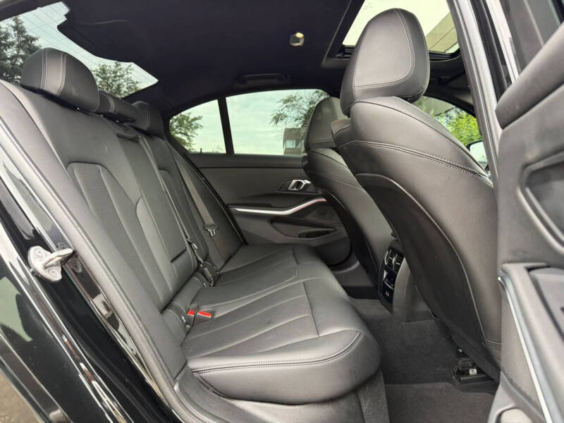 2024 BMW 3 Series 330i