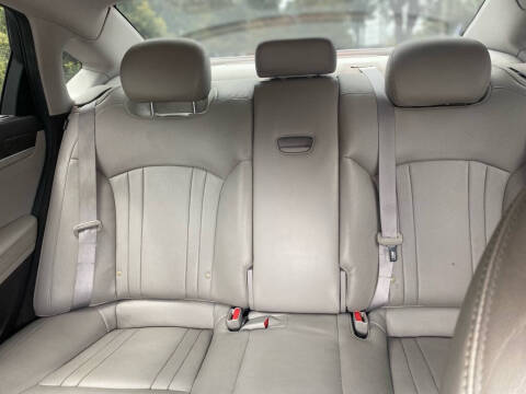 2016 Hyundai Genesis