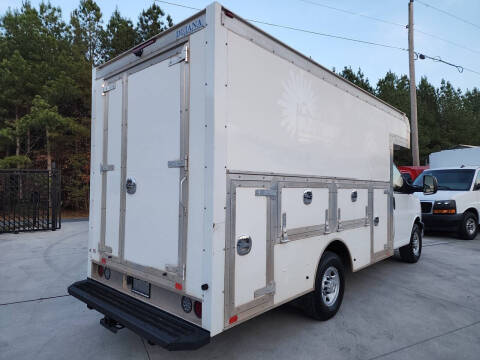 2023 Chevrolet Express 3500