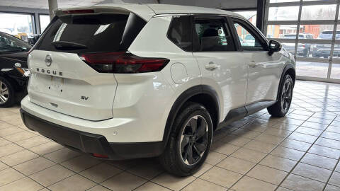 2024 Nissan Rogue SV