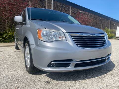 2014 Chrysler Town and Country for sale at Classic Motor Group in Cleveland OH