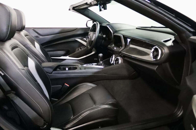 2023 Chevrolet Camaro LT
