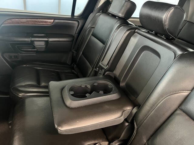 2010 Nissan Armada Platinum