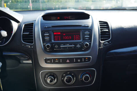 2015 Kia Sorento LX