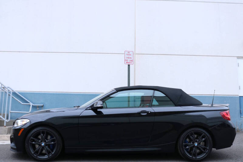 2016 BMW 2 Series M235i