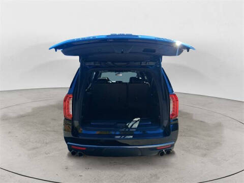 2023 GMC Yukon XL AT4