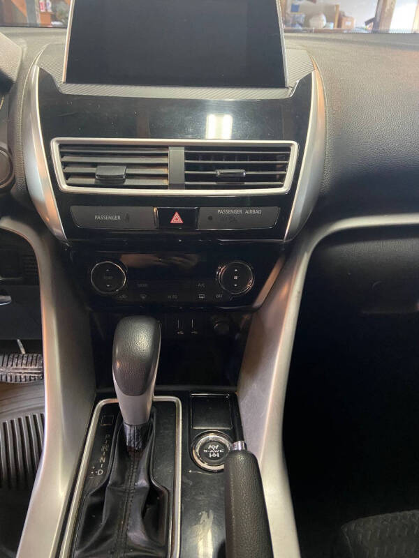 2018 Mitsubishi Eclipse Cross LE