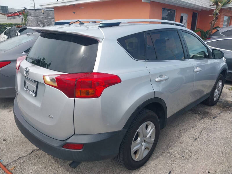 2013 Toyota RAV4 LE