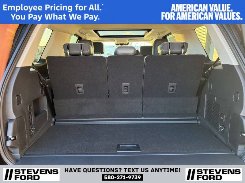 2026 Ford Expedition Active