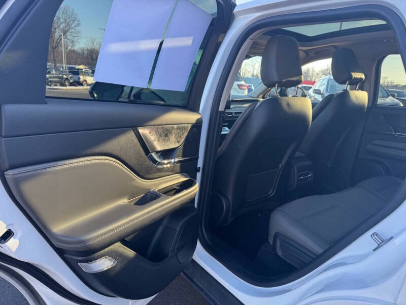 2023 Lincoln Corsair Standard