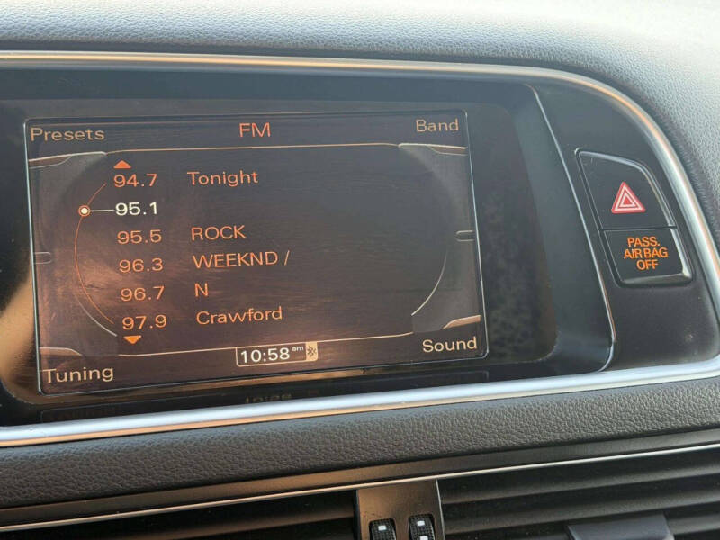 2011 Audi Q5 3.2 quattro Premium Plus