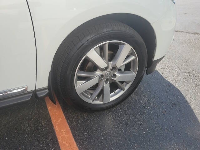 2014 Nissan Pathfinder Platinum