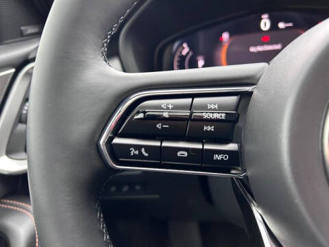 2025 Mazda CX-90 Plug-in Hybrid Premium Plus