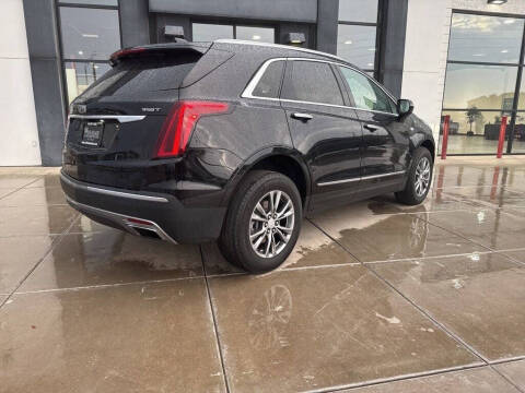 2022 Cadillac XT5 Premium Luxury