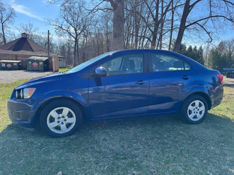 2013 Chevrolet Sonic LS Auto