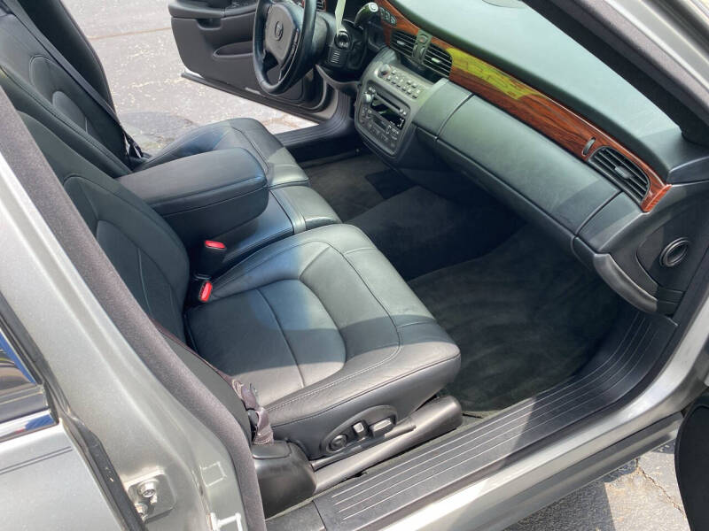 2005 Cadillac DeVille